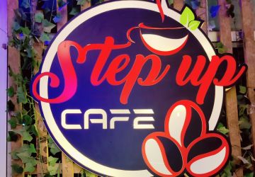 Step Up Cafe And Restaurant